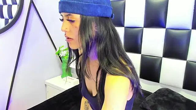 Snapshot of Morgana_Smit chatting on 10/29/25, 02:05 Morgana Smit online show from 10/29/25, 02:05