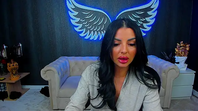 Snapshot of anemarieejolie chatting on 03/12/25, 05:49 anemarieejolie online show from 03/12/25, 05:49