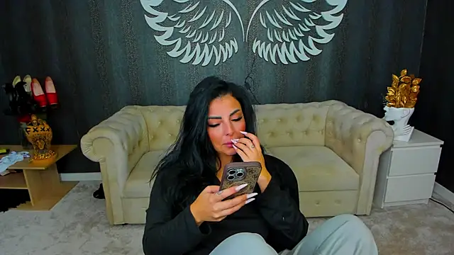 anemarieejolie online show from 10/28/25, 05:23