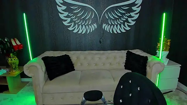 anemarieejolie online show from 11/14/25, 06:44