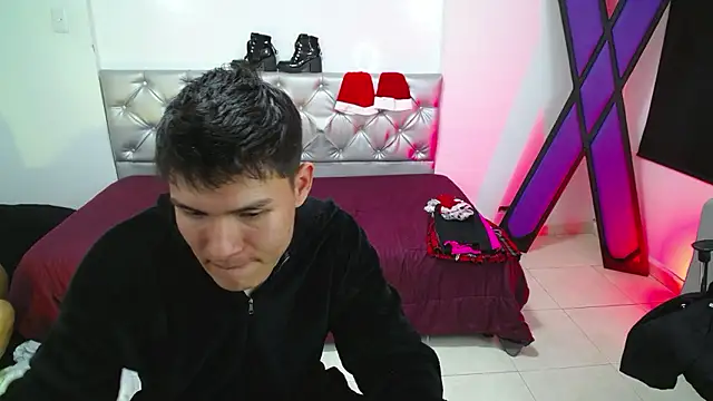 Snapshot of Zafiro_Chizuy chatting on 12/09/24, 06:55 Zafiro Chizuy online show from 12/09/24, 06:55