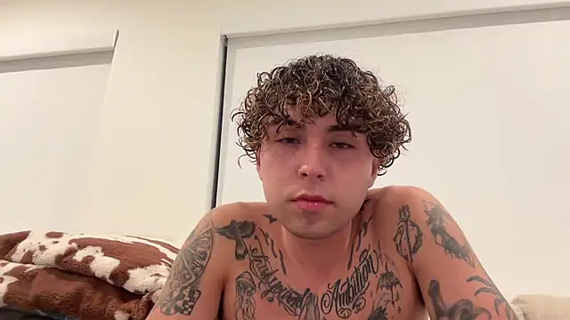 Youngjoshy online show from 12/07/24, 12:03