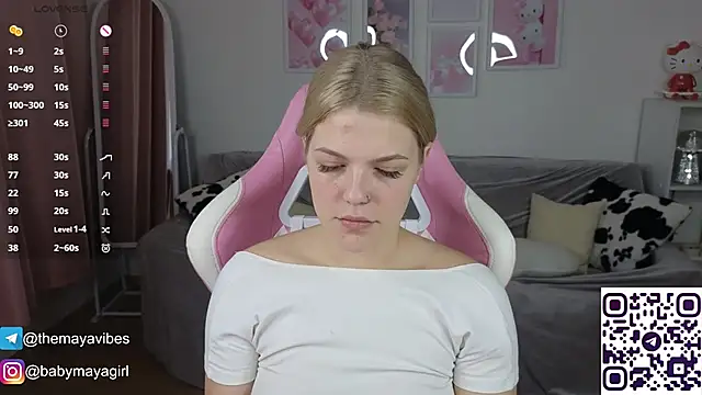 Maya Rave online show from 09/11/25, 04:01