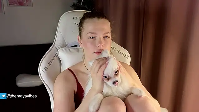 Maya Rave online show from 01/12/26, 03:35