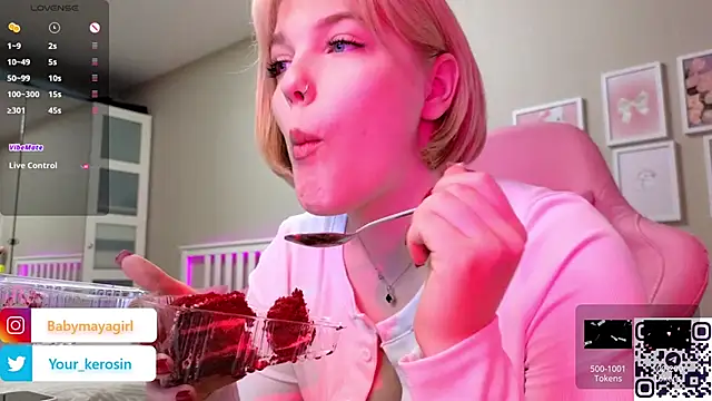 Maya Rave online show from 03/06/25, 07:25