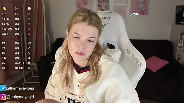 Maya Rave online show from 11/17/25, 04:05