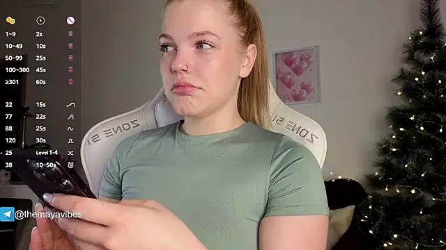 Maya Rave online show from 12/19/25, 03:43