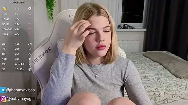 Maya Rave online show from 11/28/25, 03:17