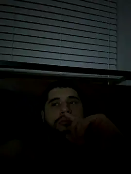 LATINMOBB online show from 11/25/25, 06:36