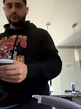 LATINMOBB online show from 01/14/26, 07:28