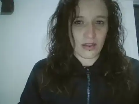 Snapshot of hanamy_joha chatting on 01/03/25, 11:23 hanamy joha online show from 01/03/25, 11:23