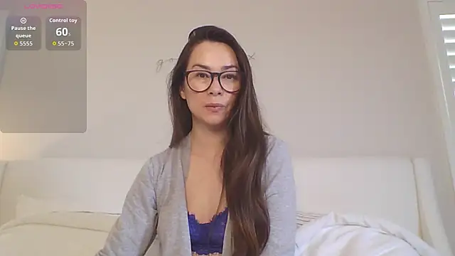 mixedasiangirl online show from 05/12/26, 07:42