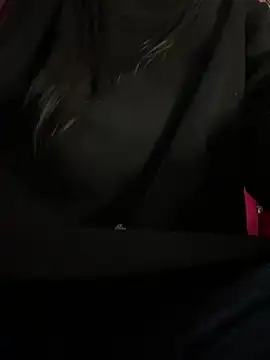 bonnie 18x online show from 10/30/25, 03:16