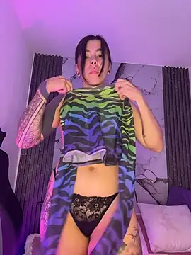 luccianagreyy online show from 06/04/26, 12:54