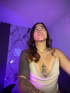 luccianagreyy online show from 03/13/26, 12:54