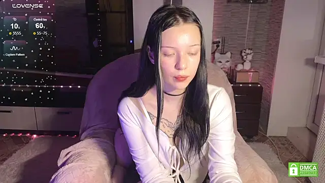 Snapshot of michelle_windrose chatting on 01/28/25, 06:17 michelle windrose online show from 01/28/25, 06:17