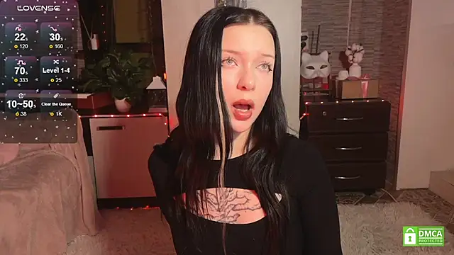 Snapshot of michelle_windrose chatting on 02/05/25, 08:57 michelle windrose online show from 02/05/25, 08:57