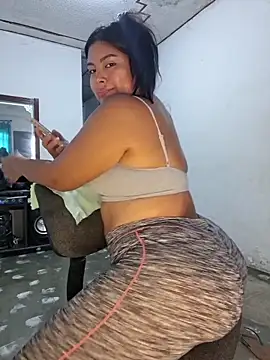 steisy325 online show from 04/16/26, 01:45