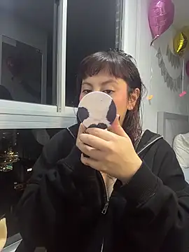 PoliBenett  online show from 12/22/25, 03:06