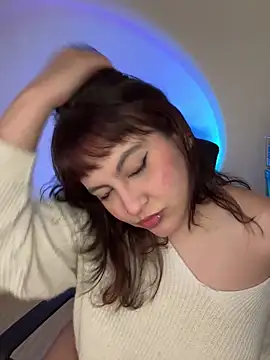 PoliBenett  online show from 09/17/25, 01:24