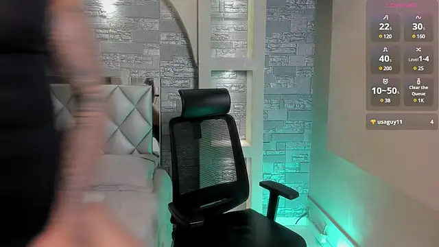 Aron Bolt online show from 03/08/25, 03:17
