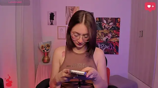 haanna thompsoon online show from 04/14/26, 02:38