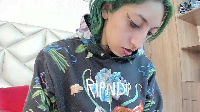 Im gaia online show from 11/15/25, 12:31