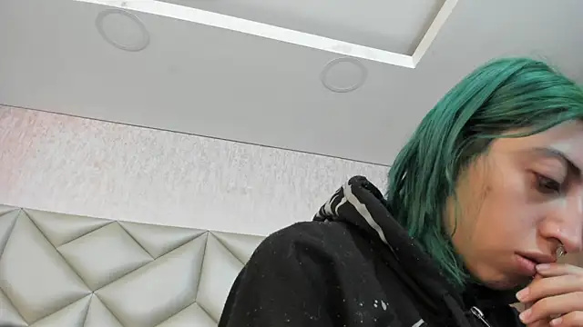 Im gaia online show from 11/22/25, 12:15