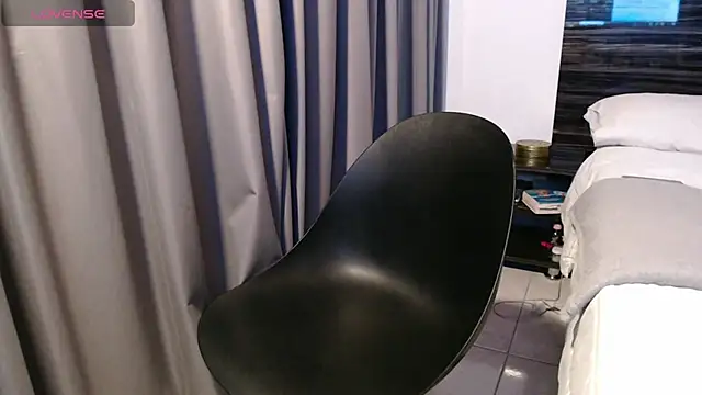 Snapshot of FaustoCock chatting on 03/22/25, 10:49 FaustoCock online show from 03/22/25, 10:49