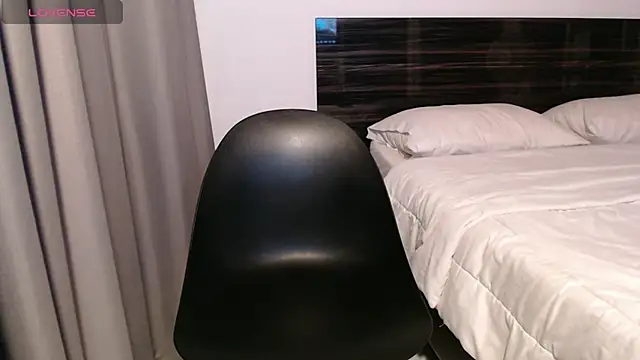 Snapshot of FaustoCock chatting on 03/05/25, 02:14 FaustoCock online show from 03/05/25, 02:14