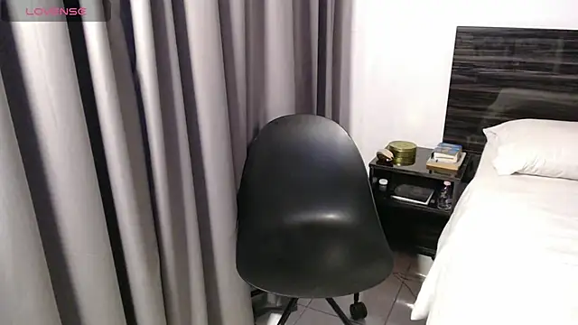 Snapshot of FaustoCock chatting on 03/04/25, 01:12 FaustoCock online show from 03/04/25, 01:12