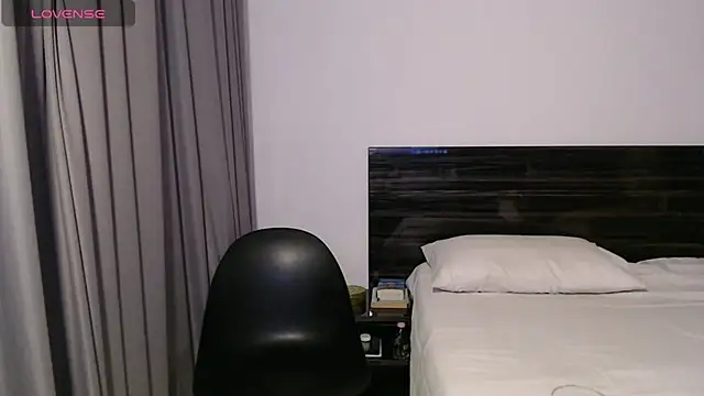 Snapshot of FaustoCock chatting on 03/07/25, 04:02 FaustoCock online show from 03/07/25, 04:02