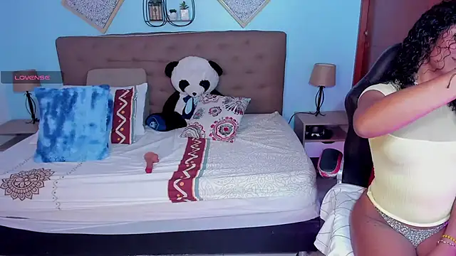 Edelaine rogers online show from 03/10/26, 05:22