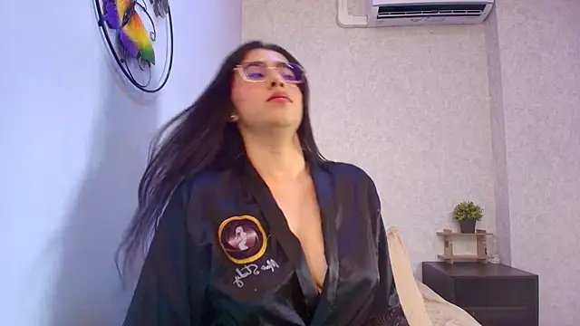 Amy wats0n online show from 11/19/25, 07:03