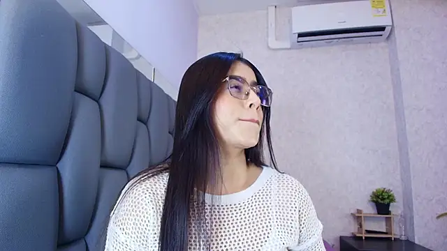 Amy wats0n online show from 03/24/26, 07:03