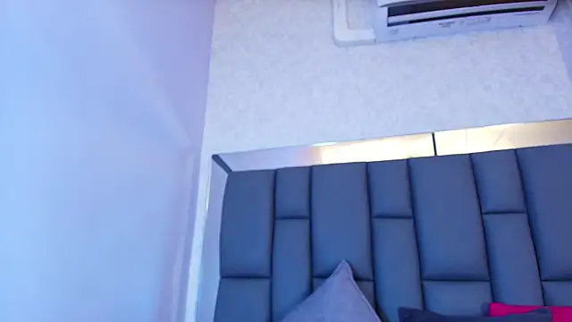 Amy wats0n online show from 04/23/26, 07:04