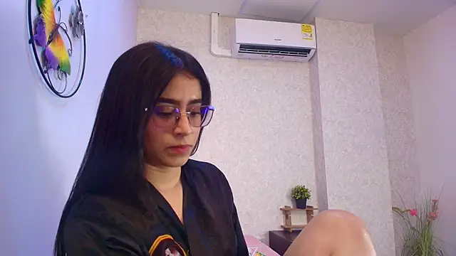 Amy wats0n online show from 11/21/25, 07:02