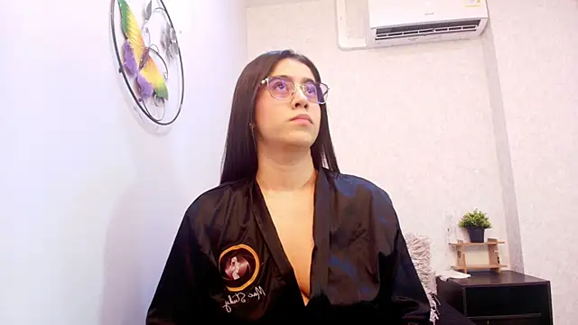 Snapshot of Amy_wats0n chatting on 10/06/25, 07:25 Amy wats0n online show from 10/06/25, 07:25