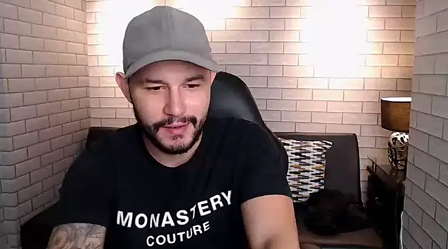 adel hard  online show from 12/04/24, 07:17