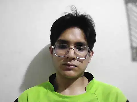 Snapshot of HardDick2 chatting on 02/24/26, 04:35 HardDick2 online show from 02/24/26, 04:35