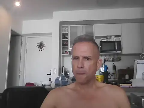 Snapshot of Diegoperrote682661 chatting on 10/07/25, 07:59 Diegoperrote682661 online show from 10/07/25, 07:59