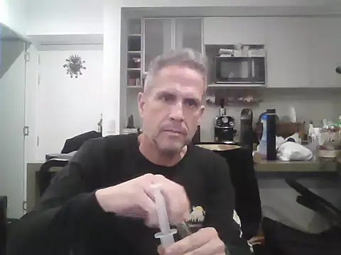 Snapshot of Diegoperrote682661 chatting on 09/13/25, 02:11 Diegoperrote682661 online show from 09/13/25, 02:11