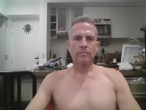 Snapshot of Diegoperrote682661 chatting on 10/11/25, 04:35 Diegoperrote682661 online show from 10/11/25, 04:35
