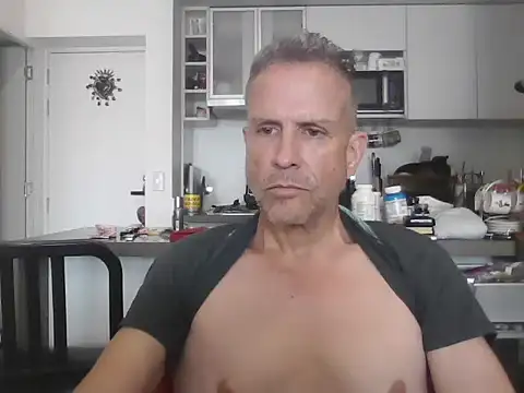 Snapshot of Diegoperrote682661 chatting on 10/11/25, 04:41 Diegoperrote682661 online show from 10/11/25, 04:41
