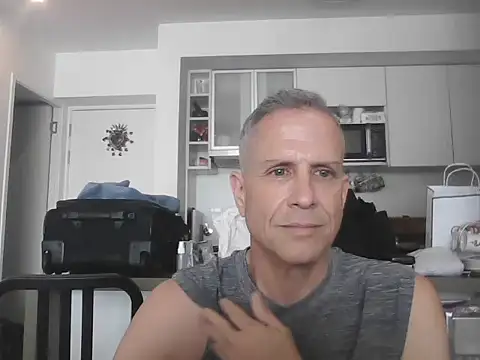 Snapshot of Diegoperrote682661 chatting on 10/06/25, 07:03 Diegoperrote682661 online show from 10/06/25, 07:03
