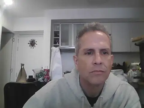 Snapshot of Diegoperrote682661 chatting on 10/02/25, 10:57 Diegoperrote682661 online show from 10/02/25, 10:57