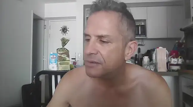 Snapshot of Diegoperrote682661 chatting on 02/17/25, 08:06 Diegoperrote682661 online show from 02/17/25, 08:06