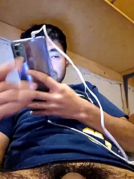 Axeltu77 online show from 03/31/26, 10:23