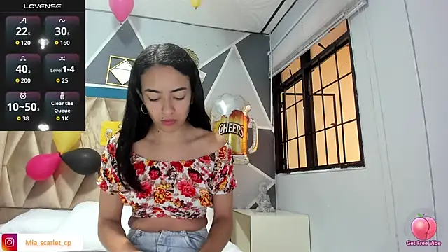 Mia scarlet69 online show from 10/04/25, 12:17