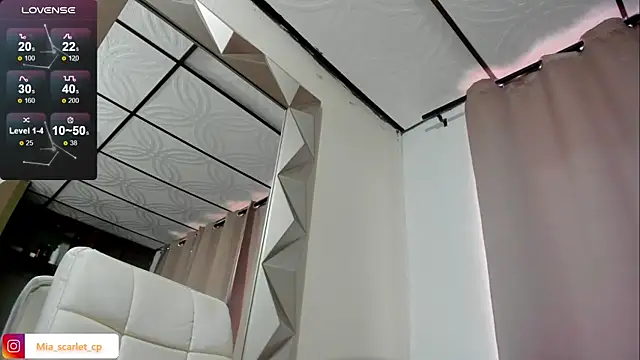 Mia scarlet69 online show from 06/26/26, 05:08